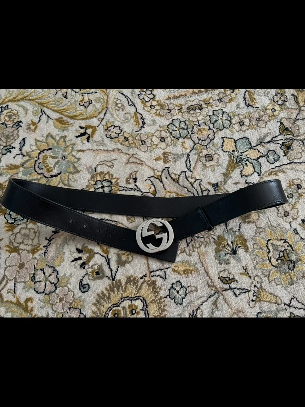 Gucci size 40 Black Leather Belt with Silver Interlocking GG Buckle used